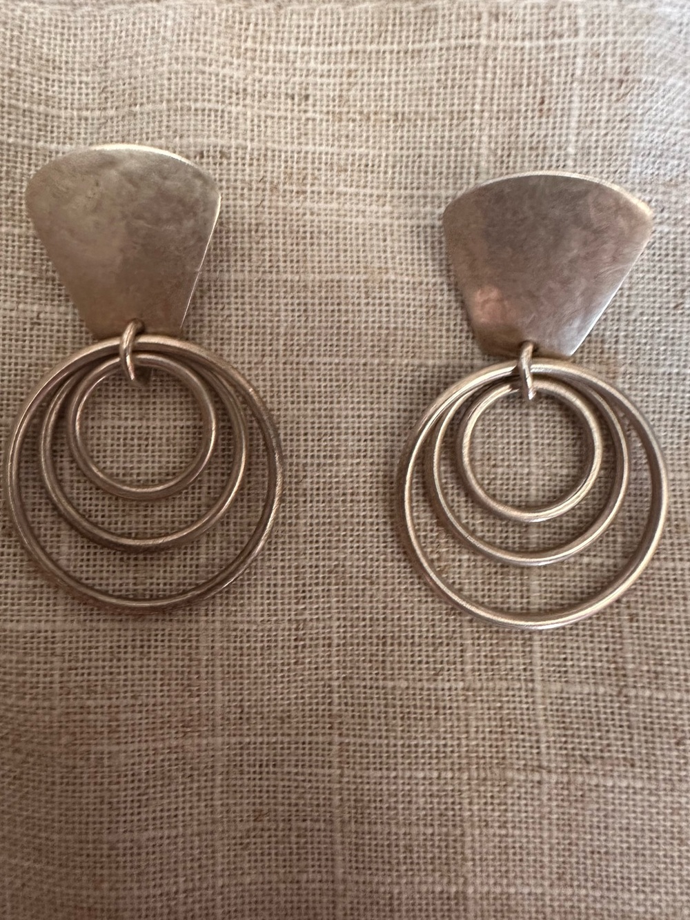 Vintage Marjorie Baer SF Silver Tone Hammered Dangle Earrings Modernist
